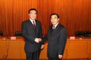 Chen Quanguo (left) and Zhang Qingli (right)